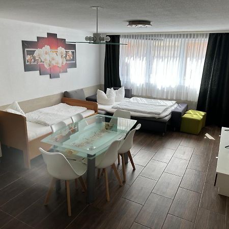 Apartment Stabel 8,1 Km Von Europa Park Kippenheim Bagian luar foto
